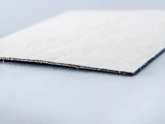 Apósito Antimicrobiano Pharmapad Carbón Silver 10 x 10 cm con Carbón Activado y Plata - Imagen 2